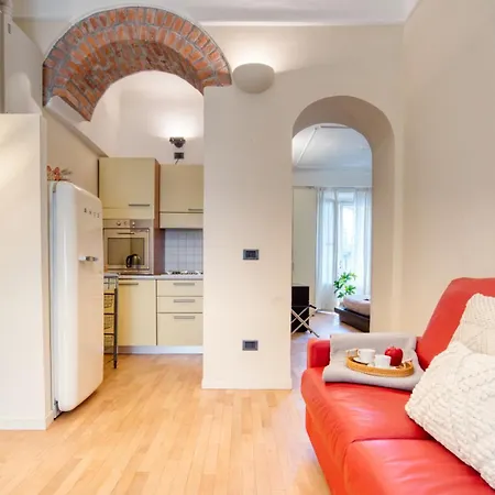 Guesthost - Deangeli Nest Romantico Bilocale Di Design In Zona De Angeli, Rinnovato E Accessoriato Μιλάνο