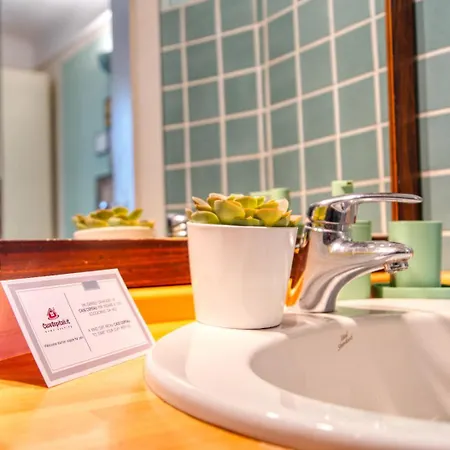 Caseospitali - Deangeli Nest Romantico Bilocale Di Design In Zona De Angeli, Rinnovato E Accessoriato *